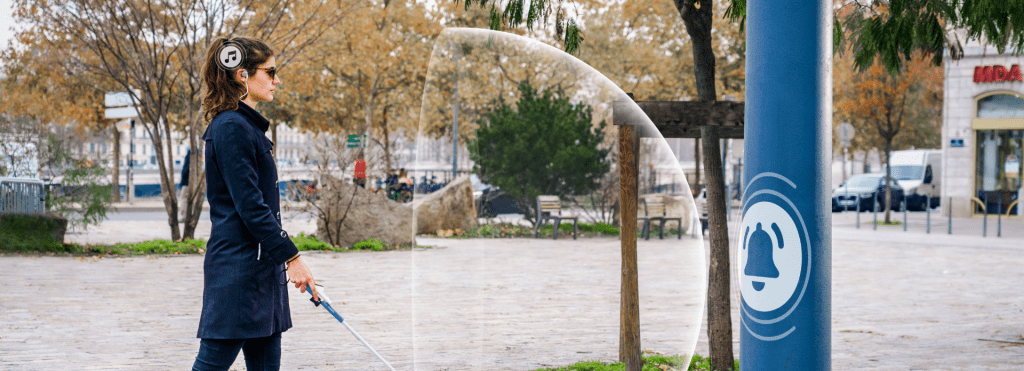 photo noor et rango en utilisation pour être averti et éviter un obstacle