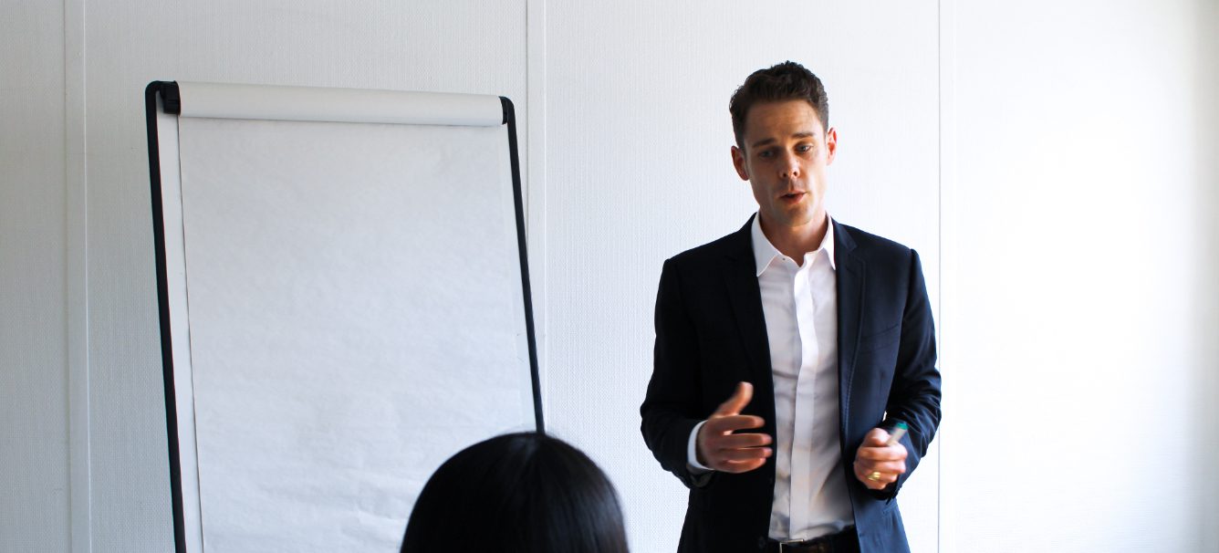 photo du cofondateur de gosense, Hugues, en présentation